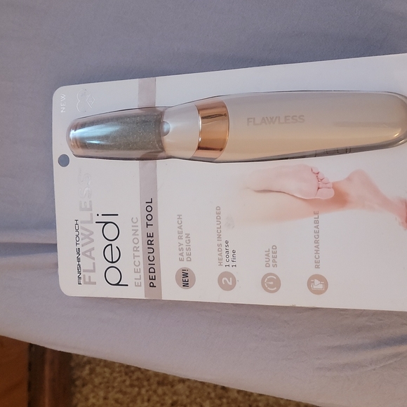 FLAWLESS PEDI TOOL - Picture 2 of 5